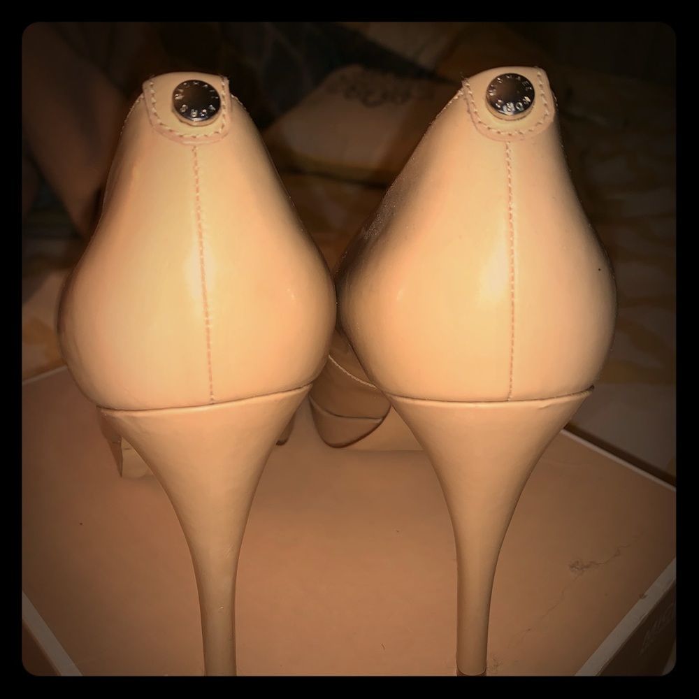 Michael Kors tan heels